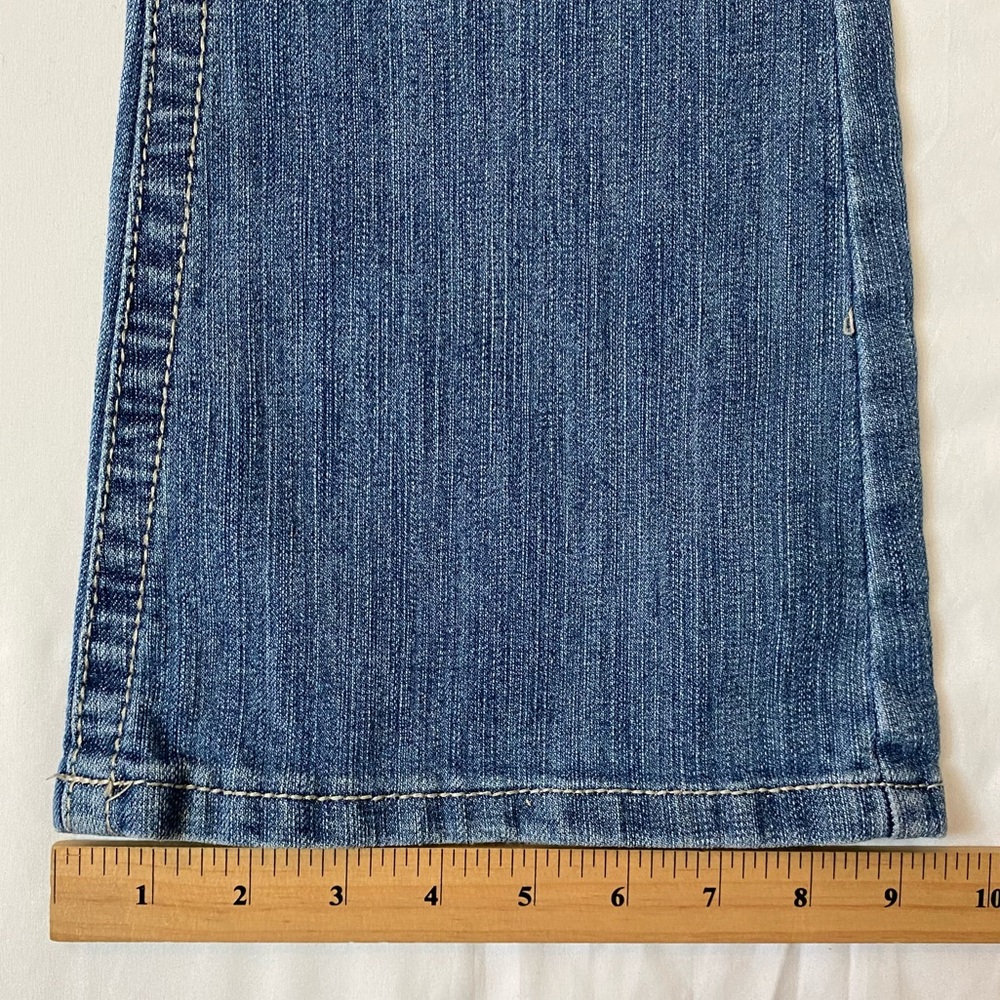 Vintage 00s Y2K Low Rise Flare Jeans, Size 8/9 30" Waist, Grunge Gothic Vibes - Picture 10 of 10